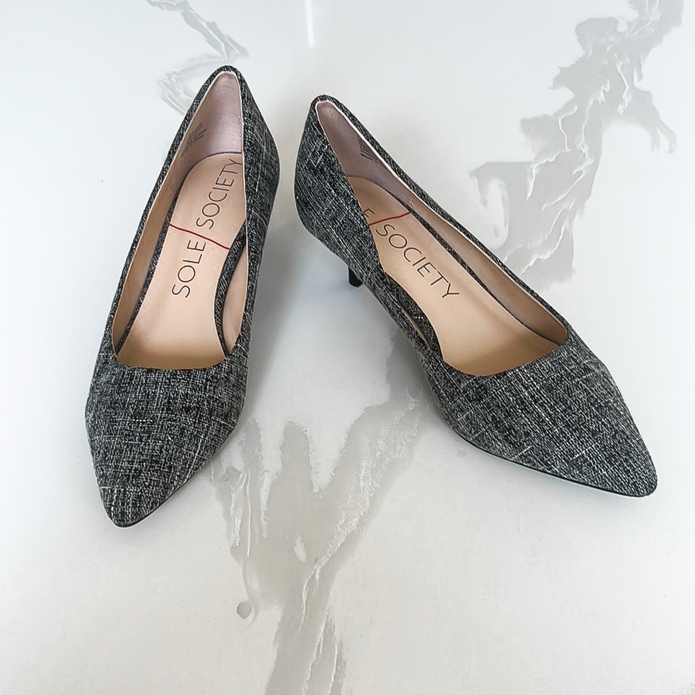 Sole Society Leia Black and White Textured  Pointed Toe Kitten Heel Womens Sz 7